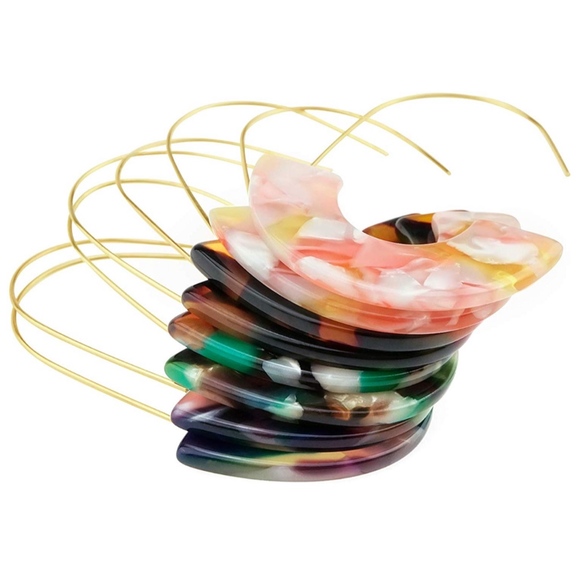 🔴 $8CLEARANCE BaubleBar Style Small Tortoise Hoop - Picture 3 of 6